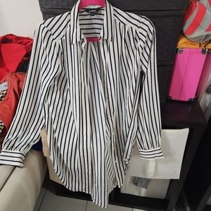 Express bottom down blouse